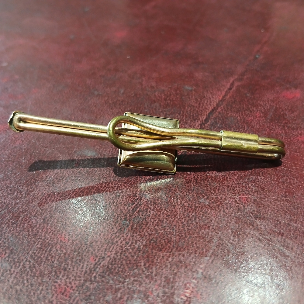 Vintage Gold Tone Tie Clip with Red Stone or Glass - Picture 2 of 6
